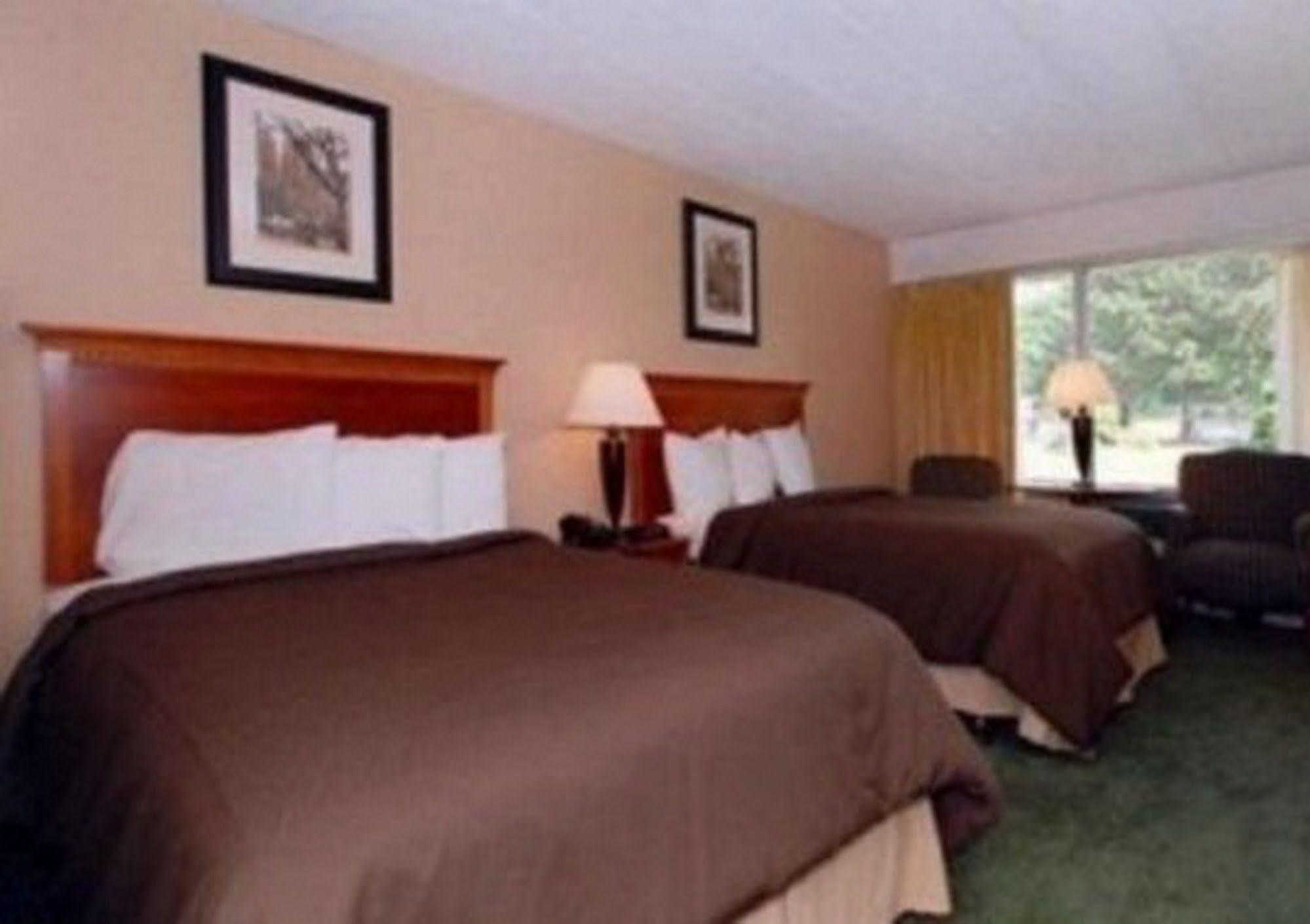 Newburgh Inn Kamer foto